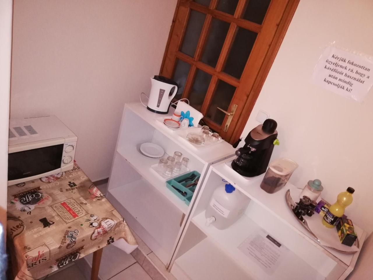 Rákóczi panzió Debrecen Esterno foto